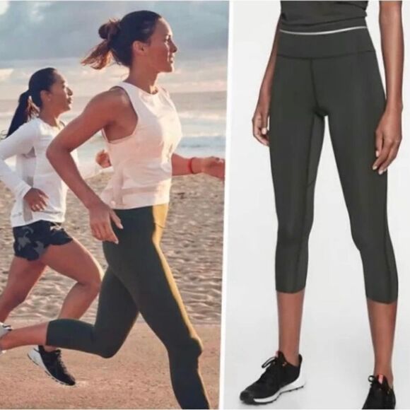 Athleta sonic reflective black Capri crop leggings small running workout gym - Picture 2 of 8